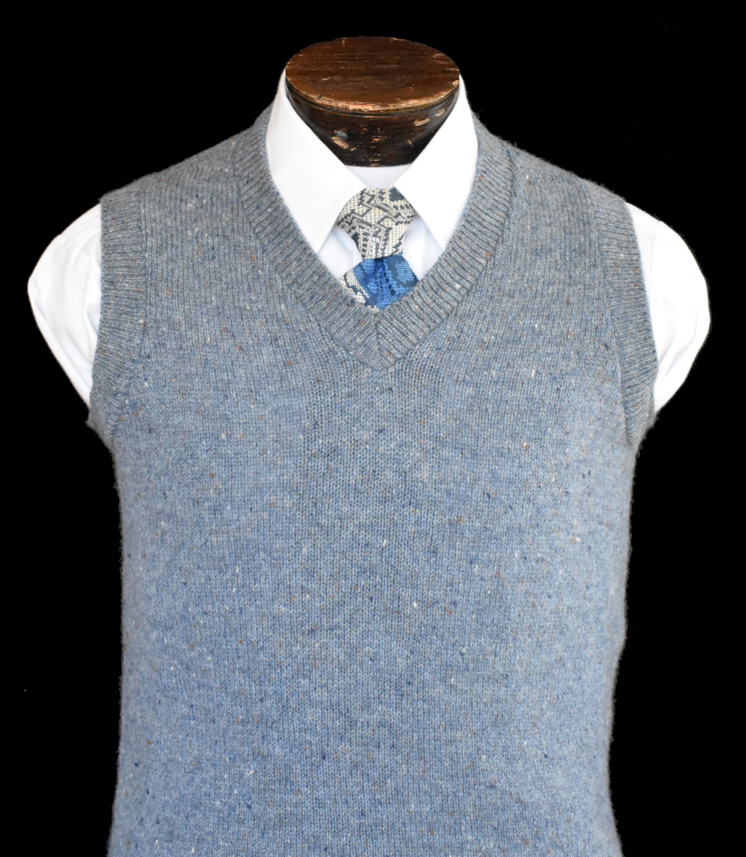 ModernTimesVintage Jcpenney Sweater Vest, Vintage 70s Wool Blend Pullover Vest, 1970s Heather Blue Jumper, Size Small