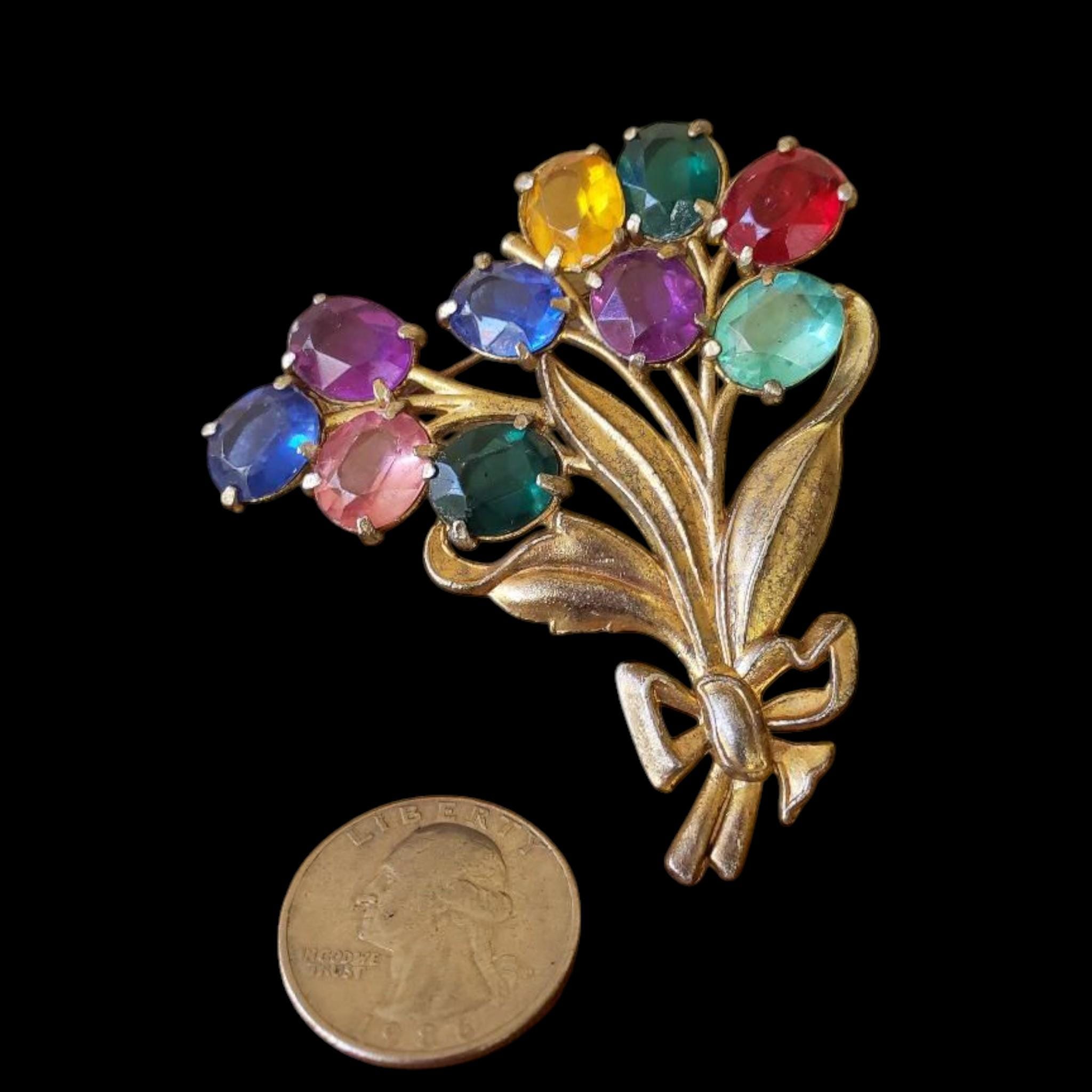 Vintage 1940s brooches - Etsy 日本