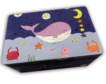 Personalised Whale Keepsake Box, Memory Box, Gifts for Babies, Gifts for Boys, First Birthday