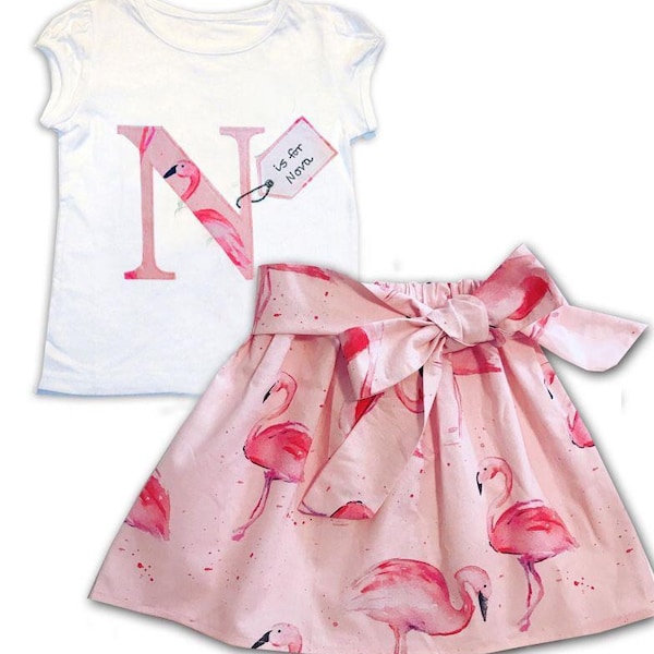 Girl's Flamingo Personalised Skirt and T-shirt Outfit, Personalized Tee, Girls Clothing, Toddler Clothing, Flamingo Gift, Gift for Girls