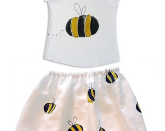 Girl's Bumble Bee Skirt and T-shirt Outfit, Girls Clothing, Toddler Clothing, Bee Gift, Gift for Girls