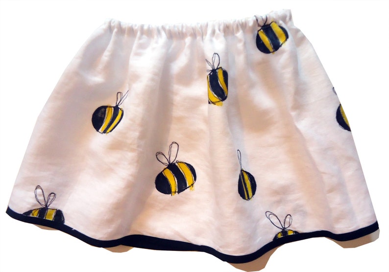 Girl's Bumble Bee Skirt and T-shirt Outfit, Girls Clothing, Toddler Clothing, Bee Gift, Gift for Girls image 3