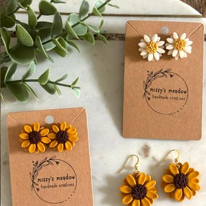 Sunflower Clay Earrings| Sunflower Stud Earrings| Clay Daisy Earrings| Daisy Studs| Botanical| Gifts for Her| Spring Jewelry| Floral Jewelry