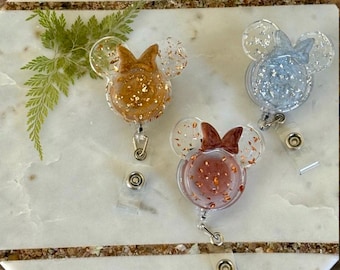 Mouse Retractable Badge Reel: Personalized Badge Holder