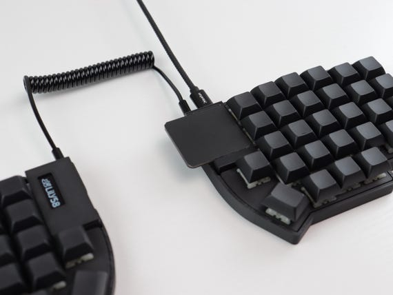 ワイヤレス分割キーボード Lily58 ワイヤレス分割キーボードキットカスタム人間工学に基づいた