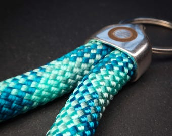Chaveiro artesanal em corda de escalada na cor petróleo | Porta-chaves de corda resistente, chaveiro minimalista para amantes de escalada e aventuras ao ar livre.