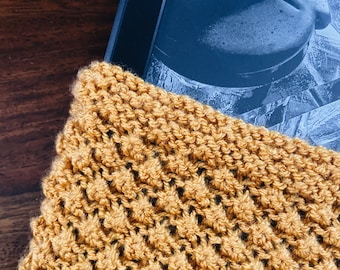 Kindle COVER KNITTING PATTERN ⨯ Gadget Cases & Covers ⨯ Home Decor ⨯ Raspberry Kindle cover