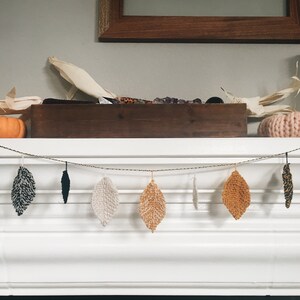 KNITTING PATTERN ⨯ Spring leaves, Autumn Leaves, Knitted Garland, Home Decor ⨯ Leaf Garland