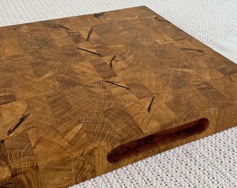 End grain cutting board