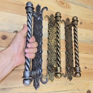 Hand Forged Wrought Iron Door Pull Handle, Twisted Barn Door Handle, Rustic Farmhouse Hardware, 15 Inch.