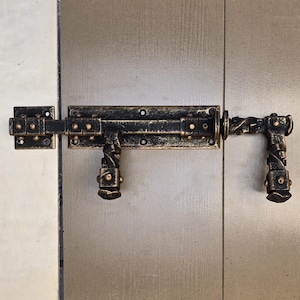 12''Large door bolt for padlock, Heavy-Duty Hand-Forged Slide Latch for Barn Doors, Outdoor Gates, Double Doors, Garage Doors, Workshop Door
