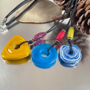 Boho necklace, handmade lampwork glass, artisan necklace, Avasbeadgarden, Stephanie McCain lampwork, leather necklace, SRA