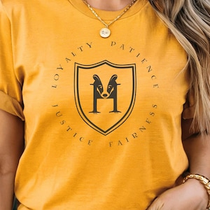 Wizard School Loyal Badger House T-Shirt, Minimalist Crest, Traits of Loyalty Patience Justice Fairness, Unisex & Youth Tee, Potterhead Gift
