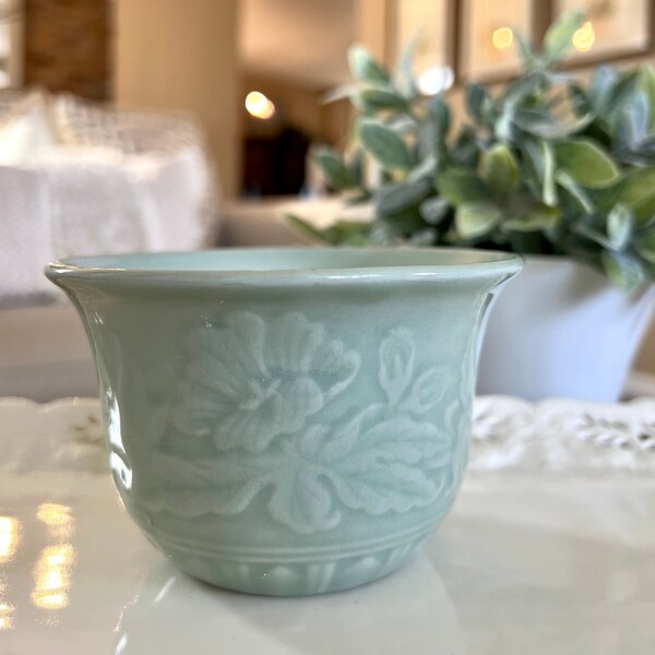 Celadon Hand Made Pottery, Small Bowl or Planter, Artist Marked, Seafoam Pale Jade Green TYCAALAK