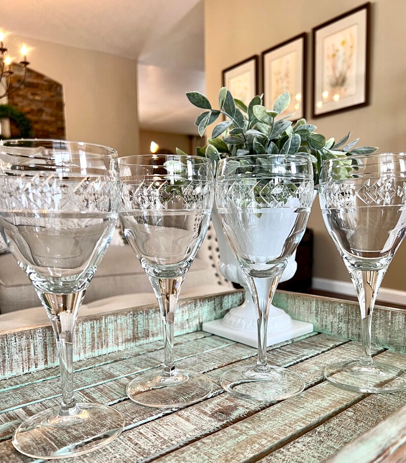 Crystal Wine Glasses Set of Four Laurel Leaf and Dot Pattern Etsy