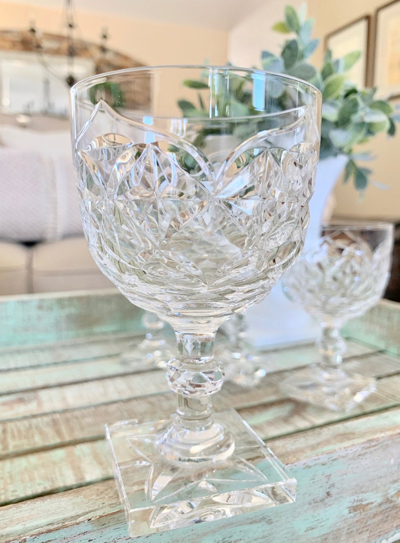 Set of Four Crystal Wine Glass Smaller Cut Bowl Faceted Stem Square Base TYCAALAK