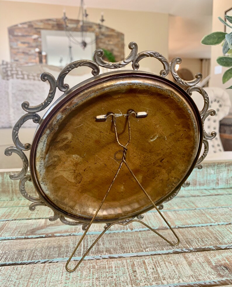 Antique Columbia Portrait Co. Chicago Round Tin Picture Frame Etsy