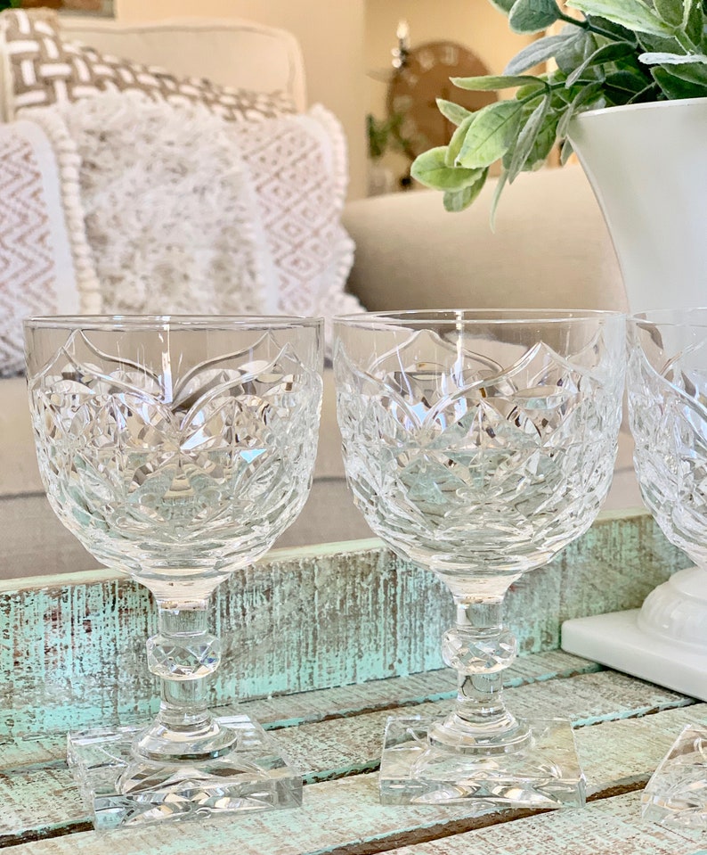 Set of Four Crystal Wine Glass Smaller Cut Bowl Faceted Stem Square Base TYCAALAK