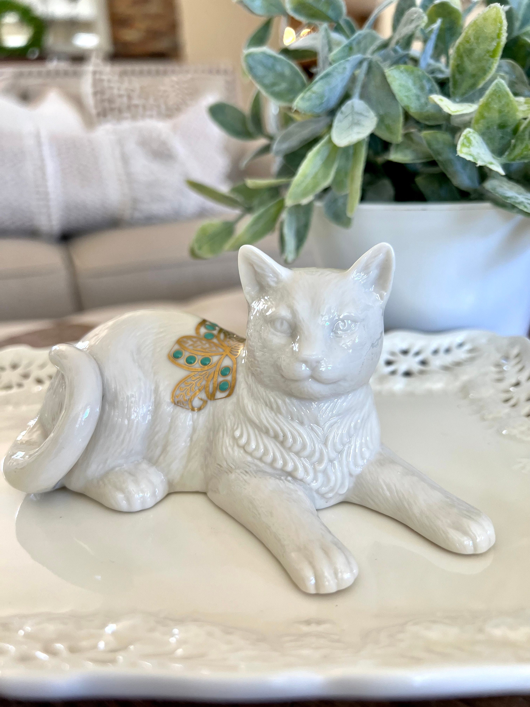 Lenox China Jewels Collection Reclining Cat Figurine - Gold
