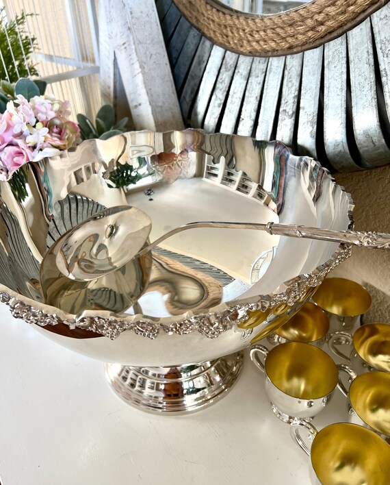 12 Piece Towle Silver Margaux Silverplated Pedestal Punch Bowl Set