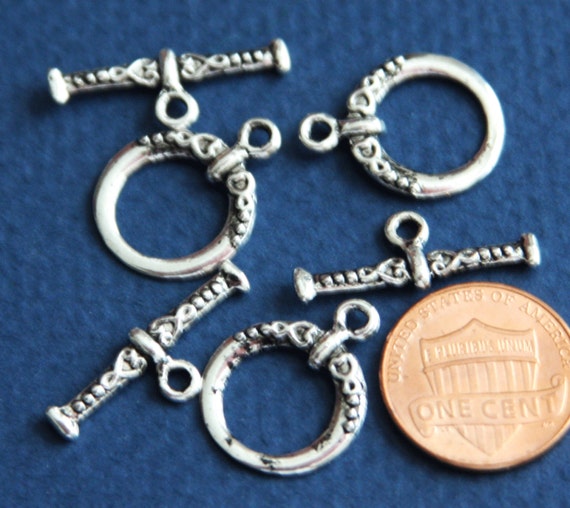 20 Sets Tibetan Alloy Flower Toggle Clasps Hook /& Eye Closure Findings 28x20mm