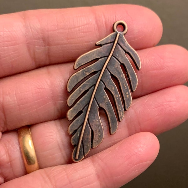 8 antique copper double sided leaf Pendant, large leaf pendant, antique bronze leaf pendant 45x23mm
