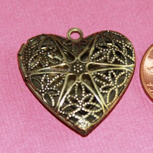 One piece of antiqued brass filigree heart Locket Pendant 25x24x6mm