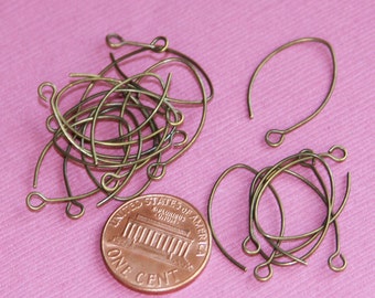 20 pezzi di filo per orecchie in foglia di ottone antico 22X12,8 mm - calibro 22 Fatto a mano negli Stati Uniti