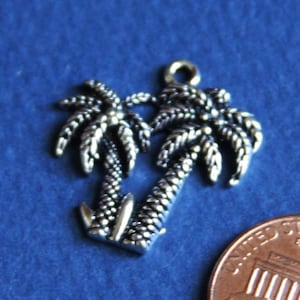 10 pcs  Antique Silver Palm Tree pendant 20x19mm