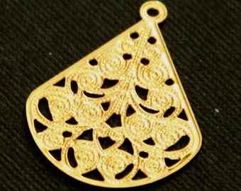 10 pcs  Gold plated Brass  filigree teardrop finding 30x23mm