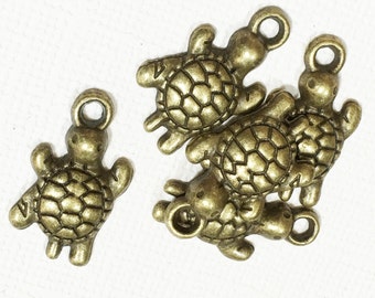 10 Antique brass Alloy  Turtle pendant  12x22mm, antique brass Turtle charm