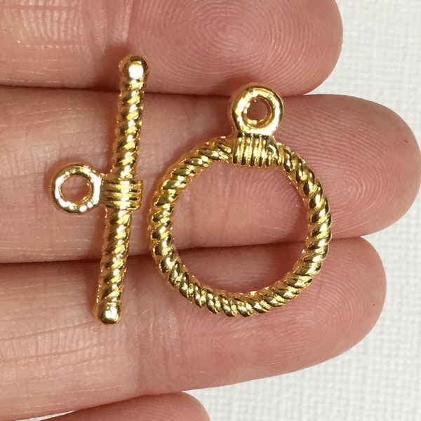 10 sets of Gold twisted toggle clasps 22x17mm, gold plated toggle clasps