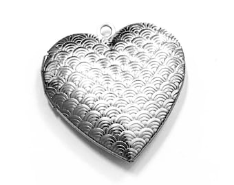 5 stainless steel heart Locket Pendant  29x29mm