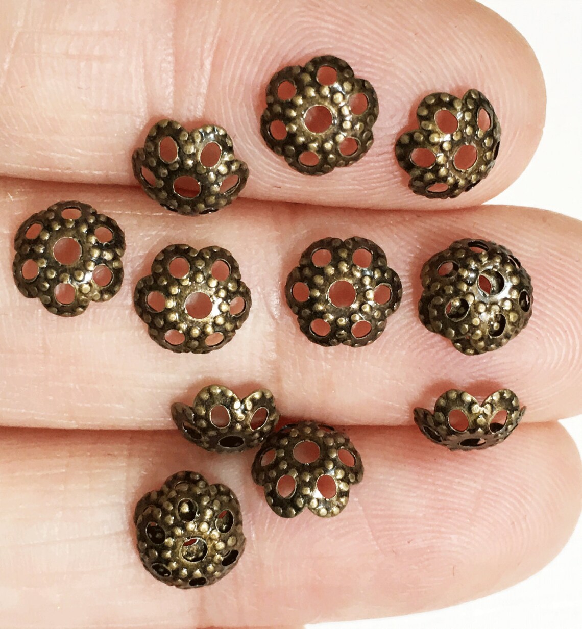 100 Antique Brass Flower Bead Caps 7mm 6 Petals Flower Bead Etsy