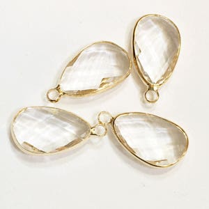 Gold Framed Faceted Glass Teardrop Pendant (22x11.5mm)
