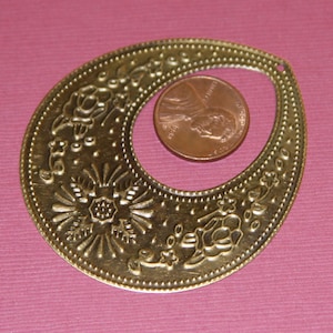 4 pcs  Antique brass texture teardrop  62x54mm
