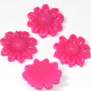 4 pcs  Acrylic Sun flower Cabochons - Fuchsia Pink-- 21mm