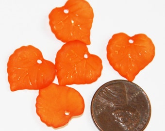 50 pcs  Frosted Acrylic leaf drops 15mm - Orange