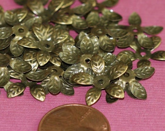 30 pcs  Antiqued brass finish filigree flower bead cap - 16mm