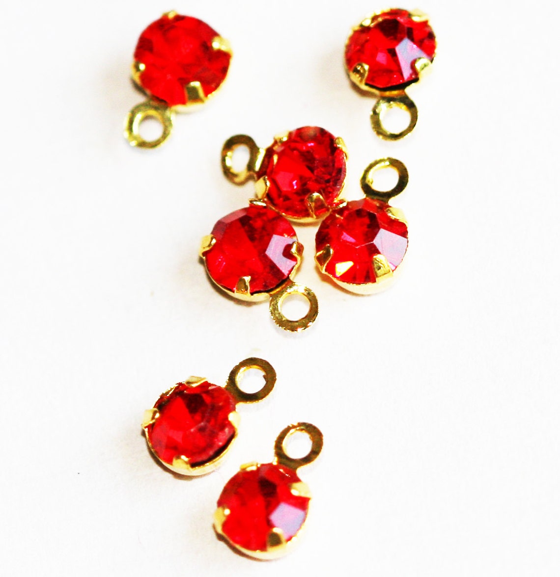 10 Pcs Red Color Rhinestone With Gold Color Brass Setting 5x7.5mm - Etsy