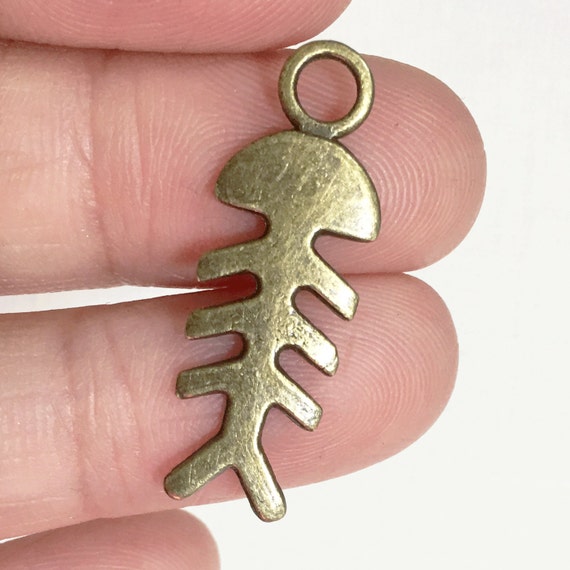 20 Antique Brass Alloy Fish Bone Pendants: 10x29mm Charms