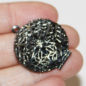 1 piece of Gunetal  plated filigree Locket Charm Pendant 27x32mm