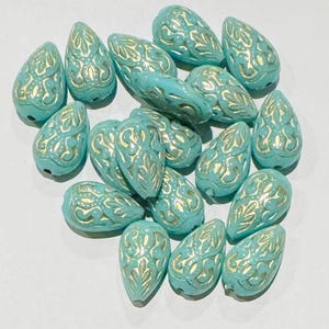 50 pcs  vintage Acrylic teardrop beads 18x11mm green with gold accent