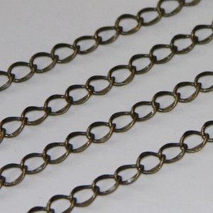 10 ft Antiqued Brass Hammered Chain: Soldered Links (5X6.5mm)