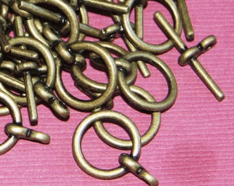 20 sets  Antiqued Brass finished Toggle clasps