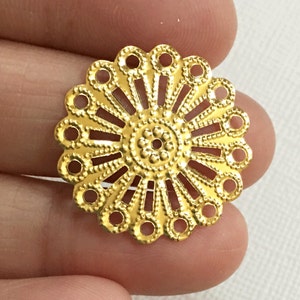 100 pcs of Gold plated steel filigree focal findings 25mm image 2