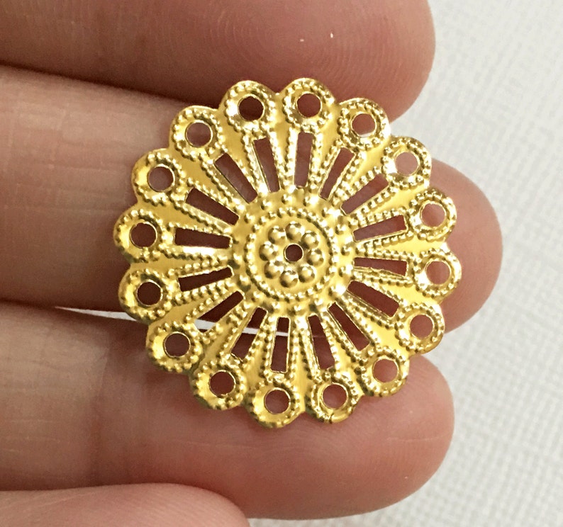 100 pcs of Gold plated steel filigree focal findings 25mm image 2