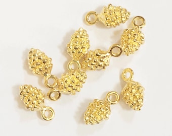 Gold Plated Pinecone Charms: Lead/Nickel Safe Pendants (13x7mm)