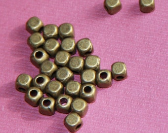 Bulk 500 pcs  antique brass  square cube beads 4mm