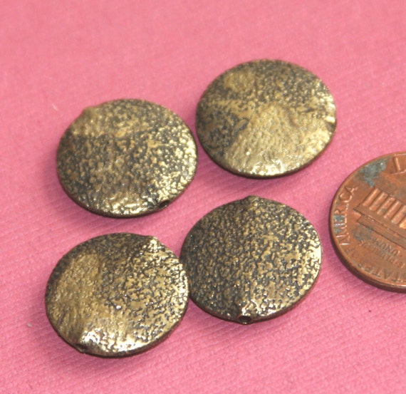 4 pcs  antique brass texture coin beads 16x3mm flat round